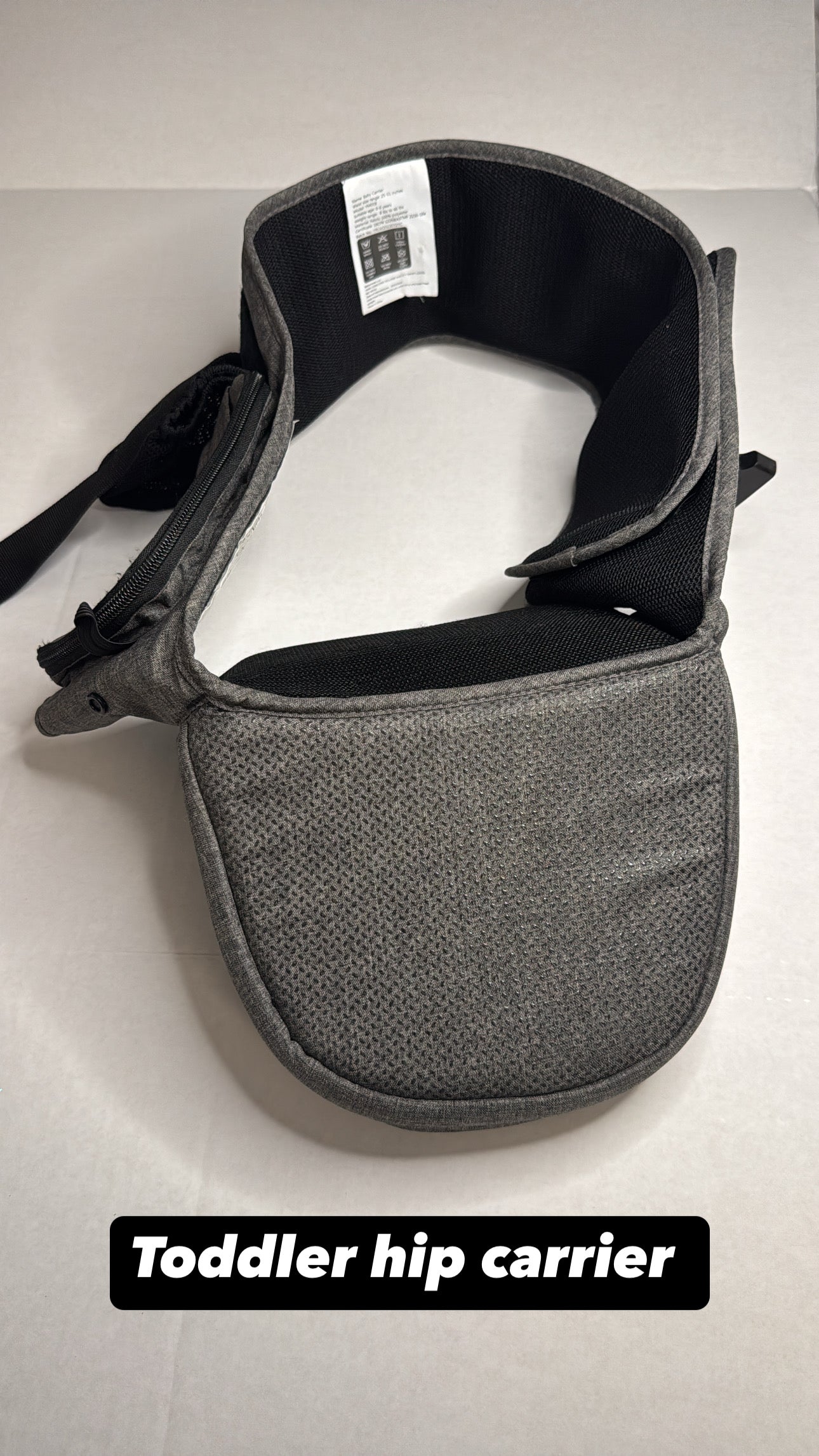 #44 Toddler hip carrier