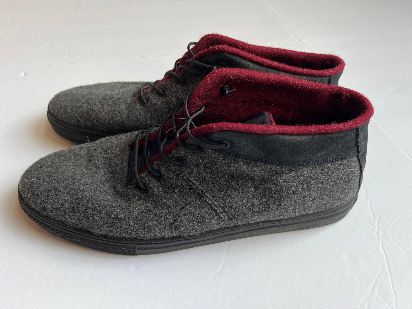 #180 Mens Shoe Size 45 (11.5) Baabuk Sky Wooler Black Edition