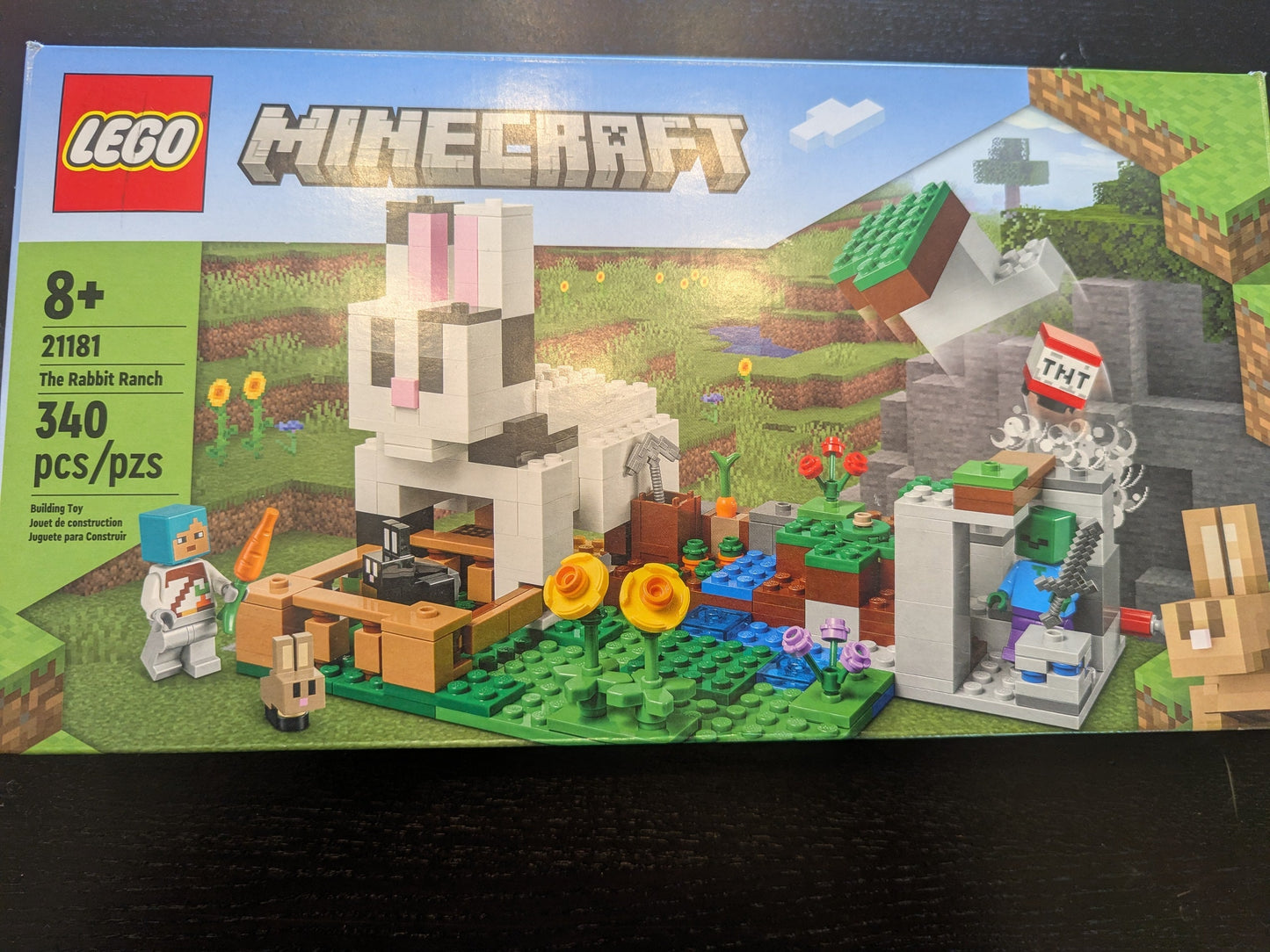 #80 Minecraft Lego Set - The Rabbit Ranch - Retired