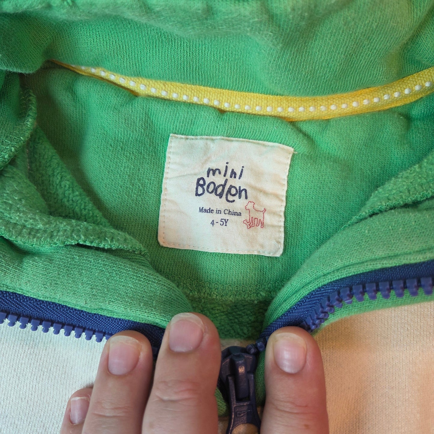 #112 - Mini Boden Quarter Zip Sweatshirt, Size 4-5y, GUC