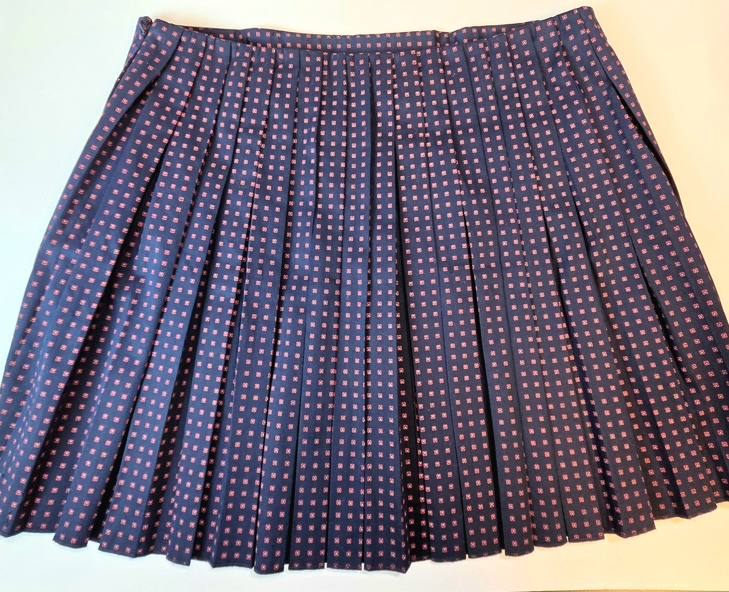 #112 - Tory Burch Klarissa Mini Skirt, Size 12, NWOT