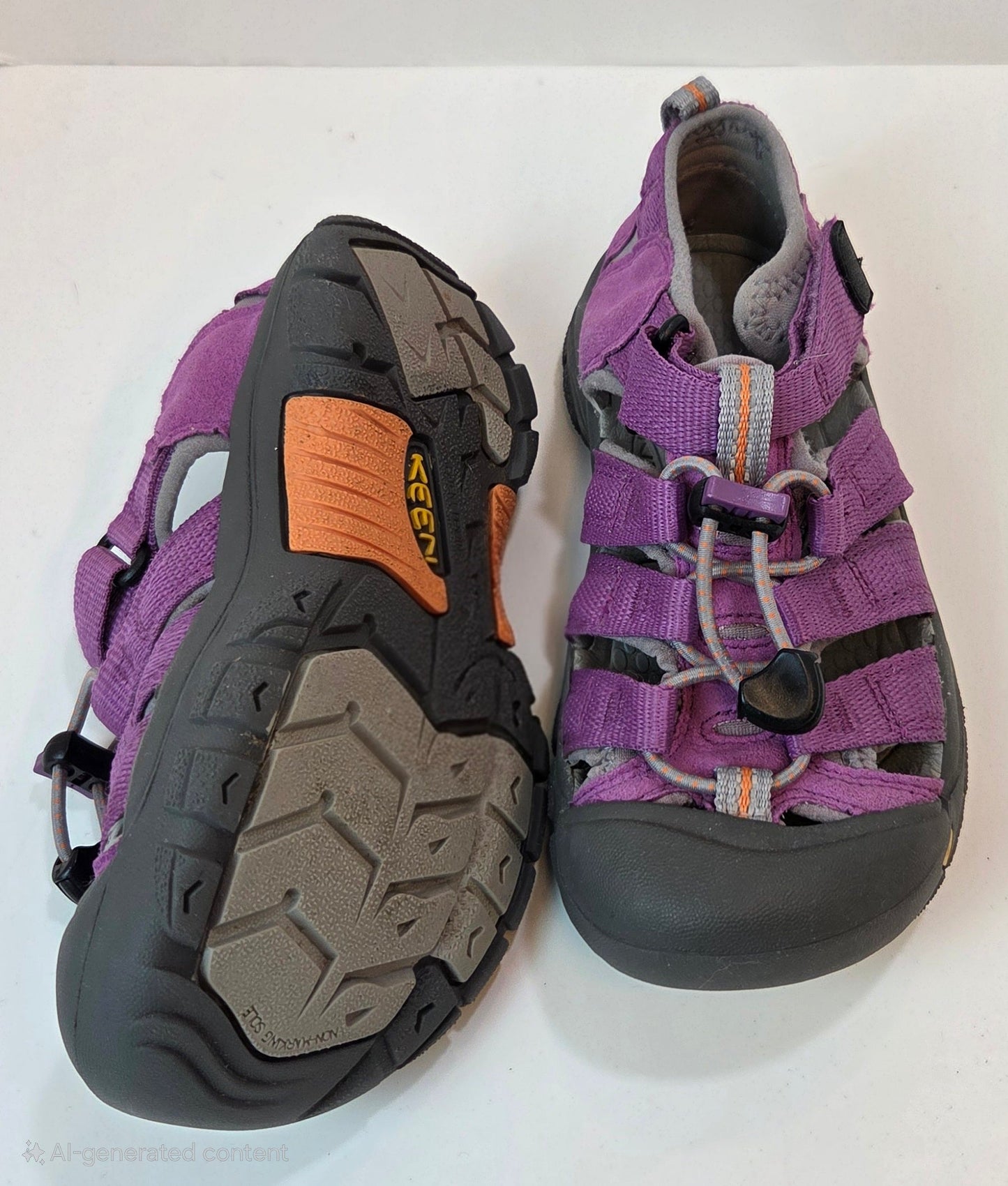 #112 - Keens, Purple, Size 13, VGUC