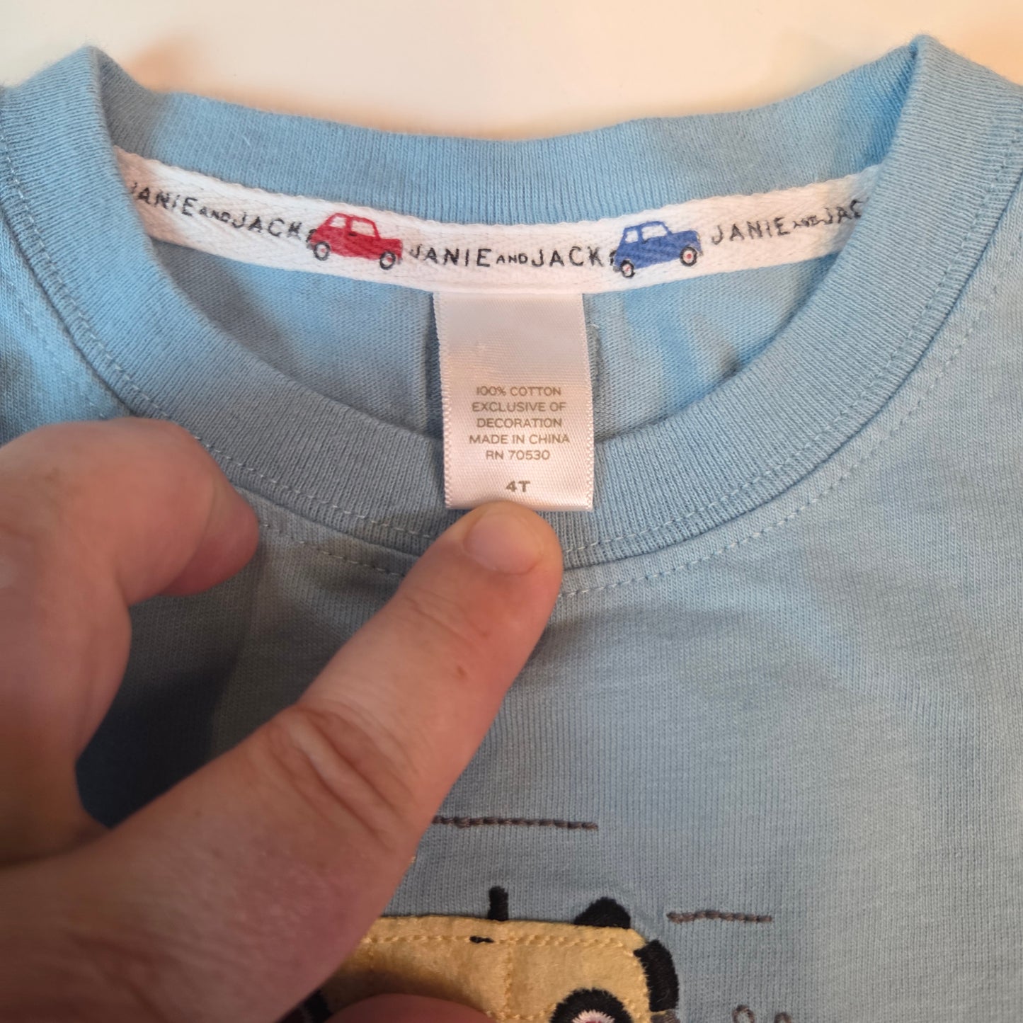 #112 - Janie and Jack Blue T-shirt, Boys Size 4t, EUC