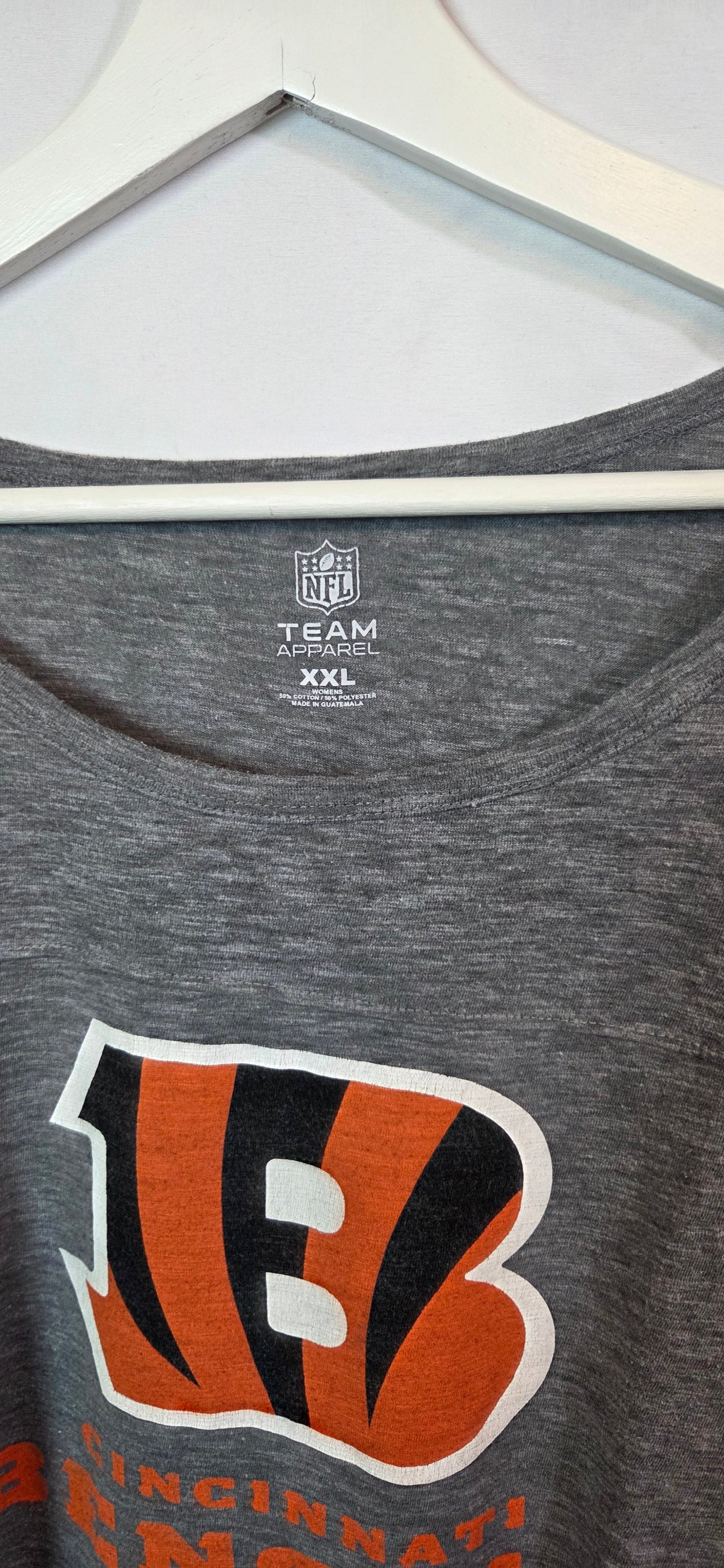 #112 - Gray Bengals T-Shirt, Women's Size XXL, EUC