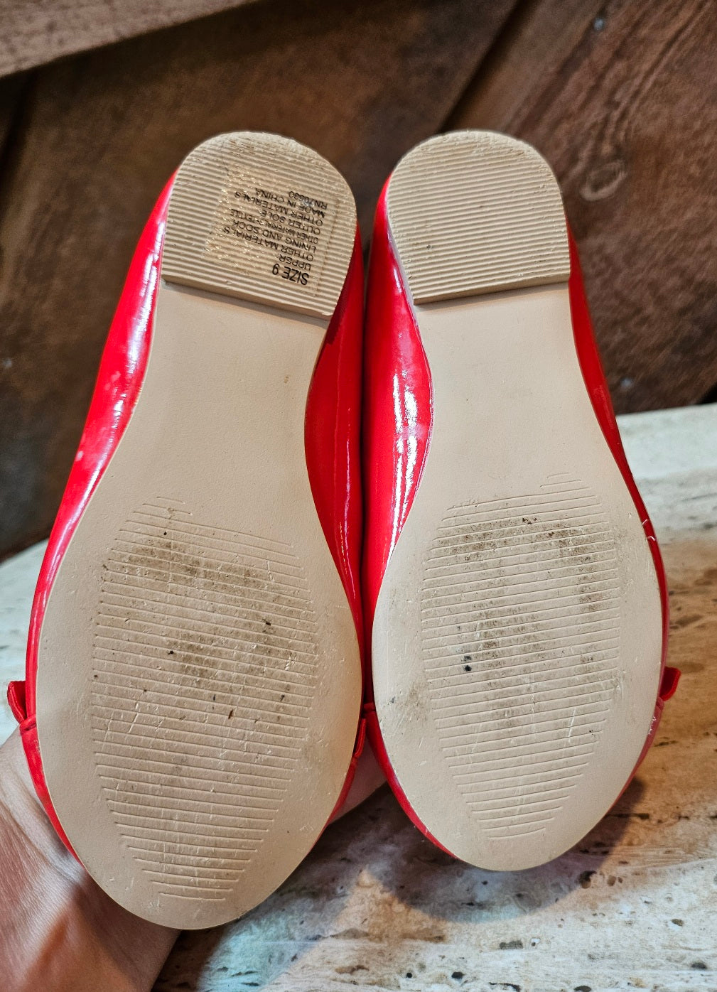 #109. Girls size 9. GUC. Red patent leather Janie and Jack
