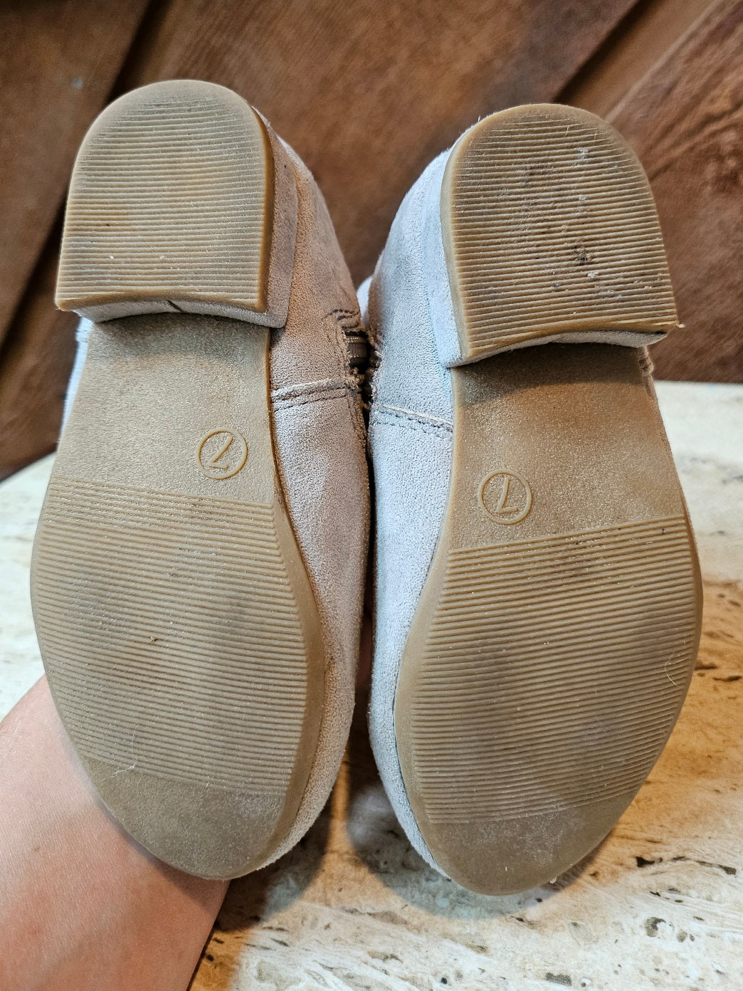 #109. Girls size 7. VGUC. Old Navy