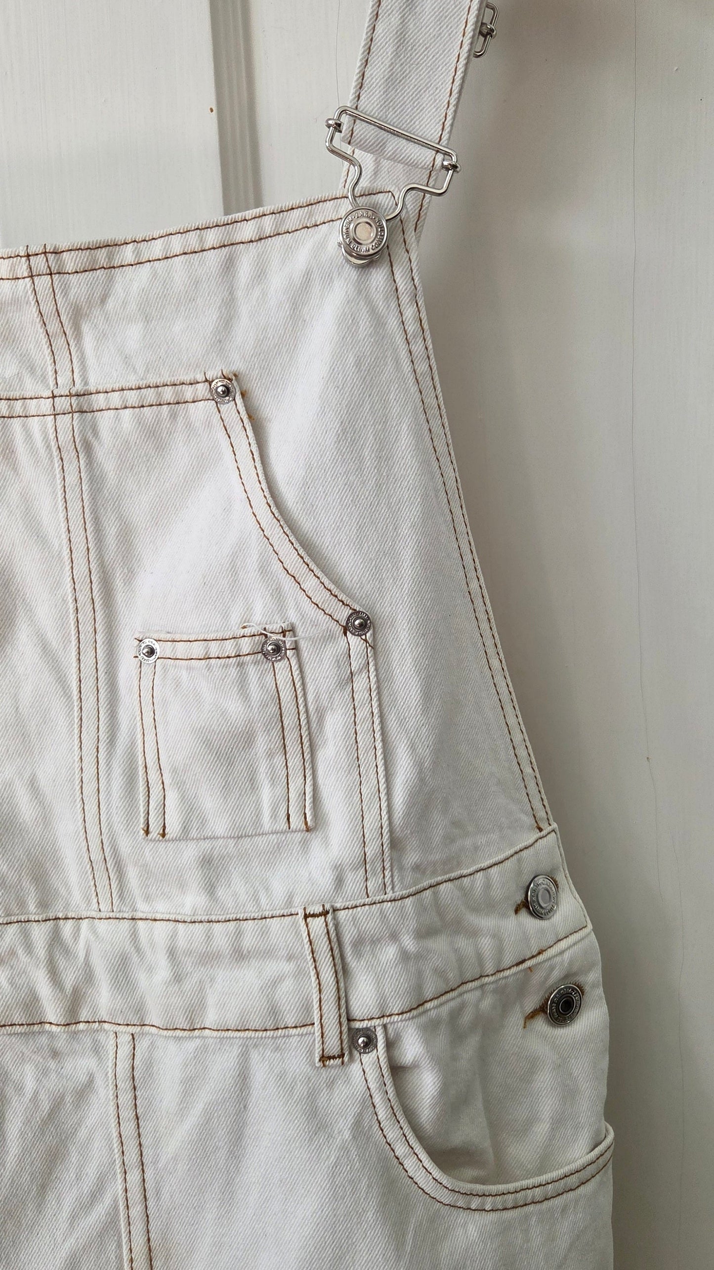 #112 - Zara White Overall Dress, Women's Size M, EUC