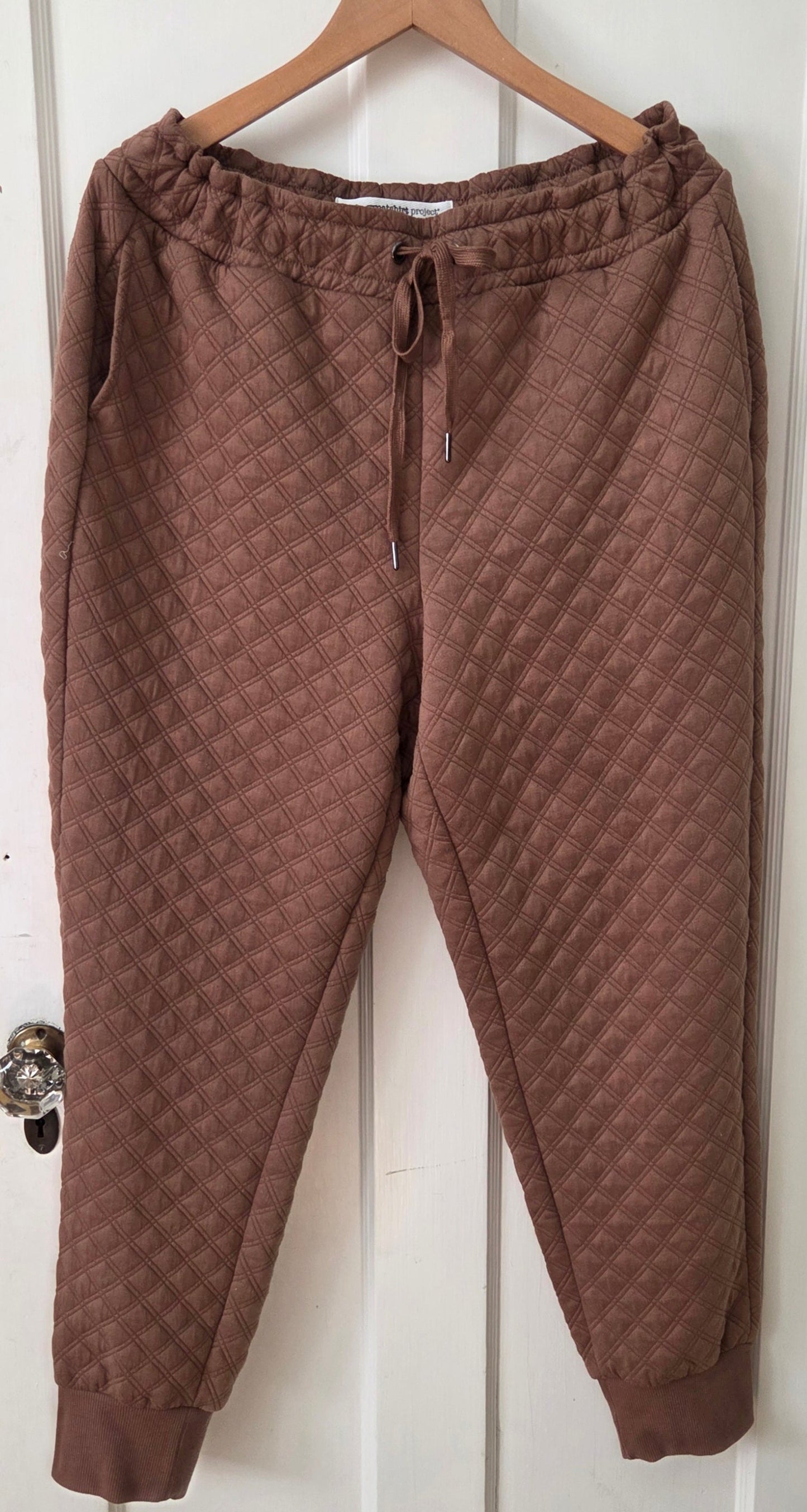 #112 - The Sweatshirt Project Brown Quilted Two Piece Sweatsuit, Women's Size 1X, EUC