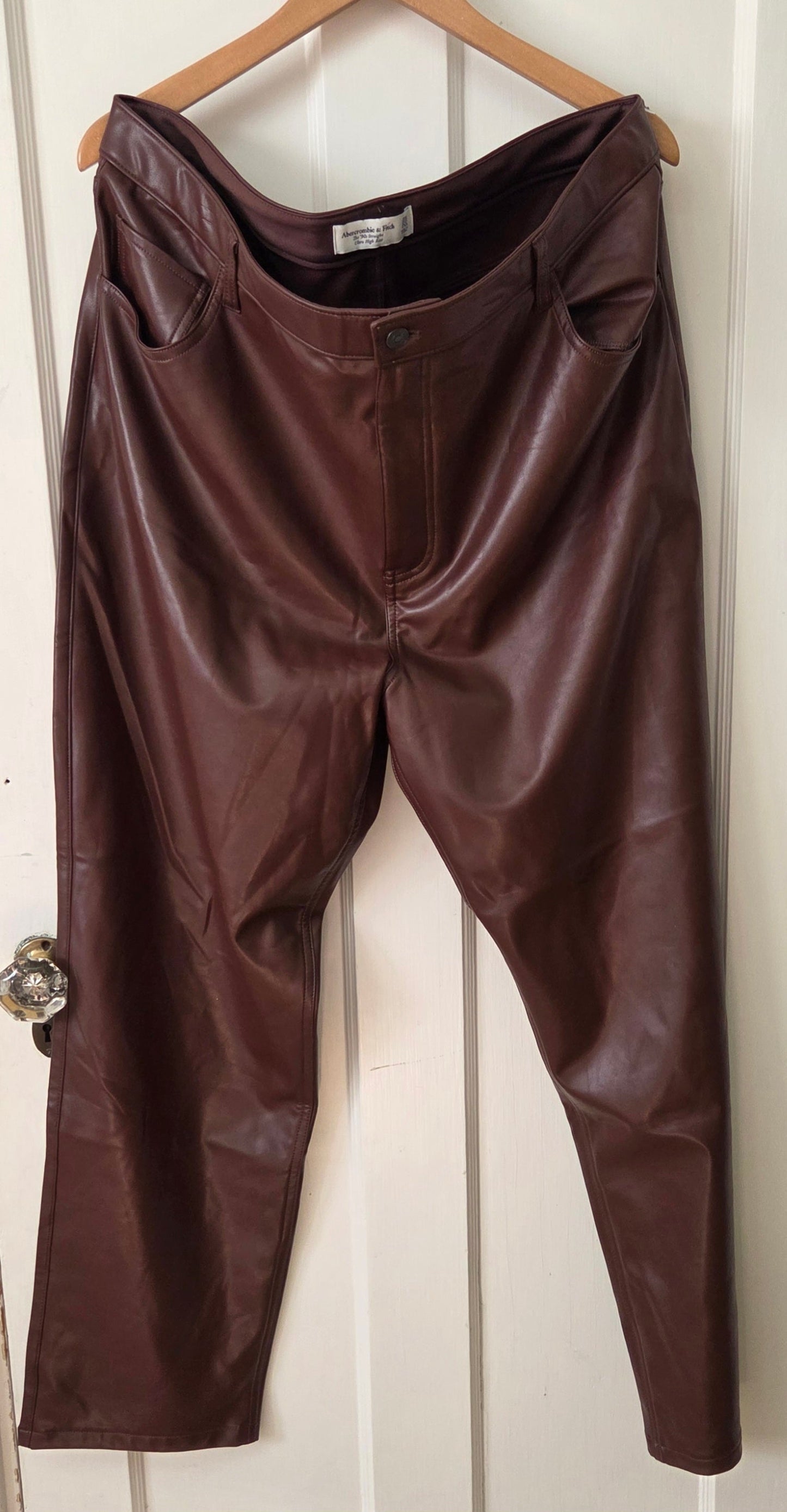 #112 - Abercrombie and Fitch Faux Leather Pants, Womens Size 35 (20r), EUC