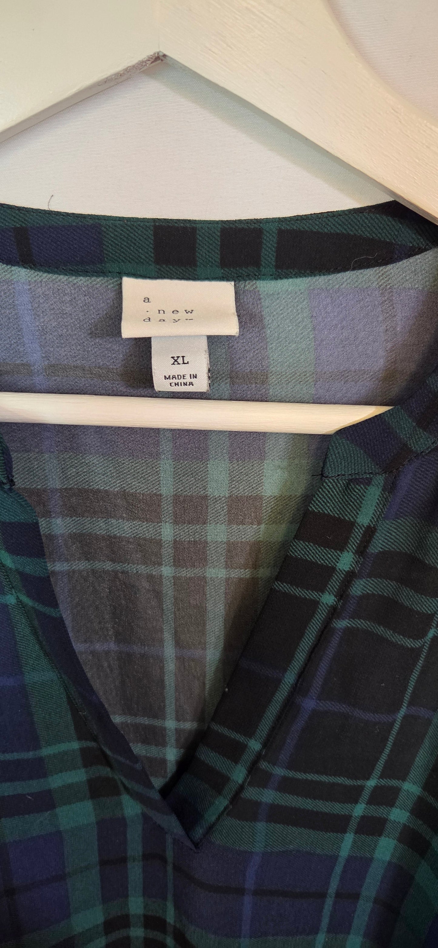#112 - a new day Plaid Blouse, Womens Size XL, EUC