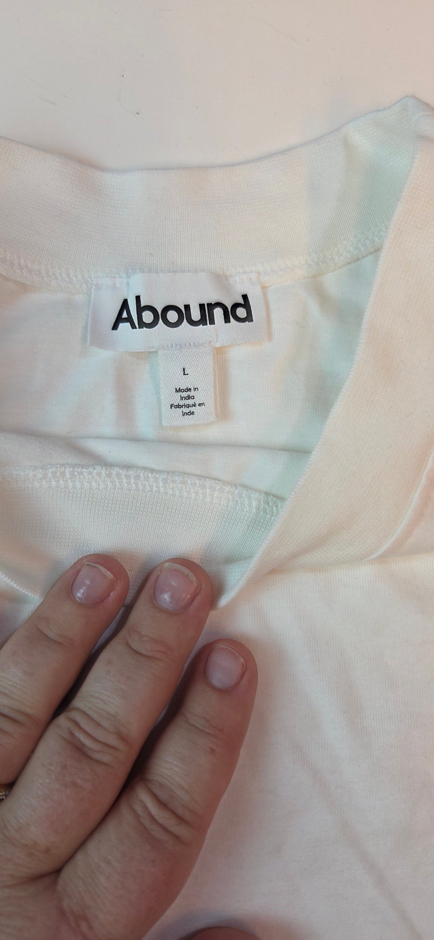 #112 - Abound White Crop Top, Women's Size L, NWT
