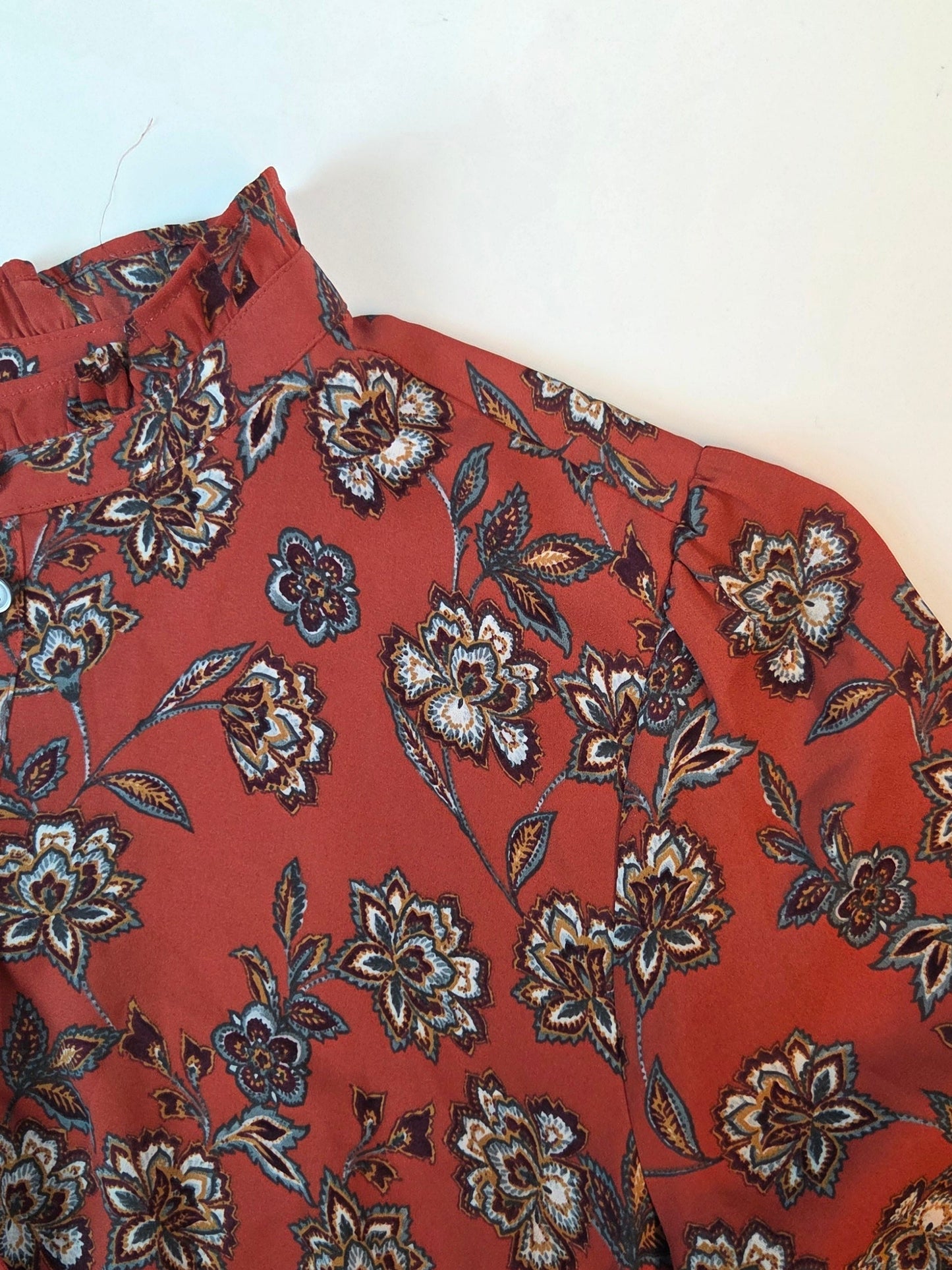 #112 - LOFT Floral Dress, Womens Size 6, EUC