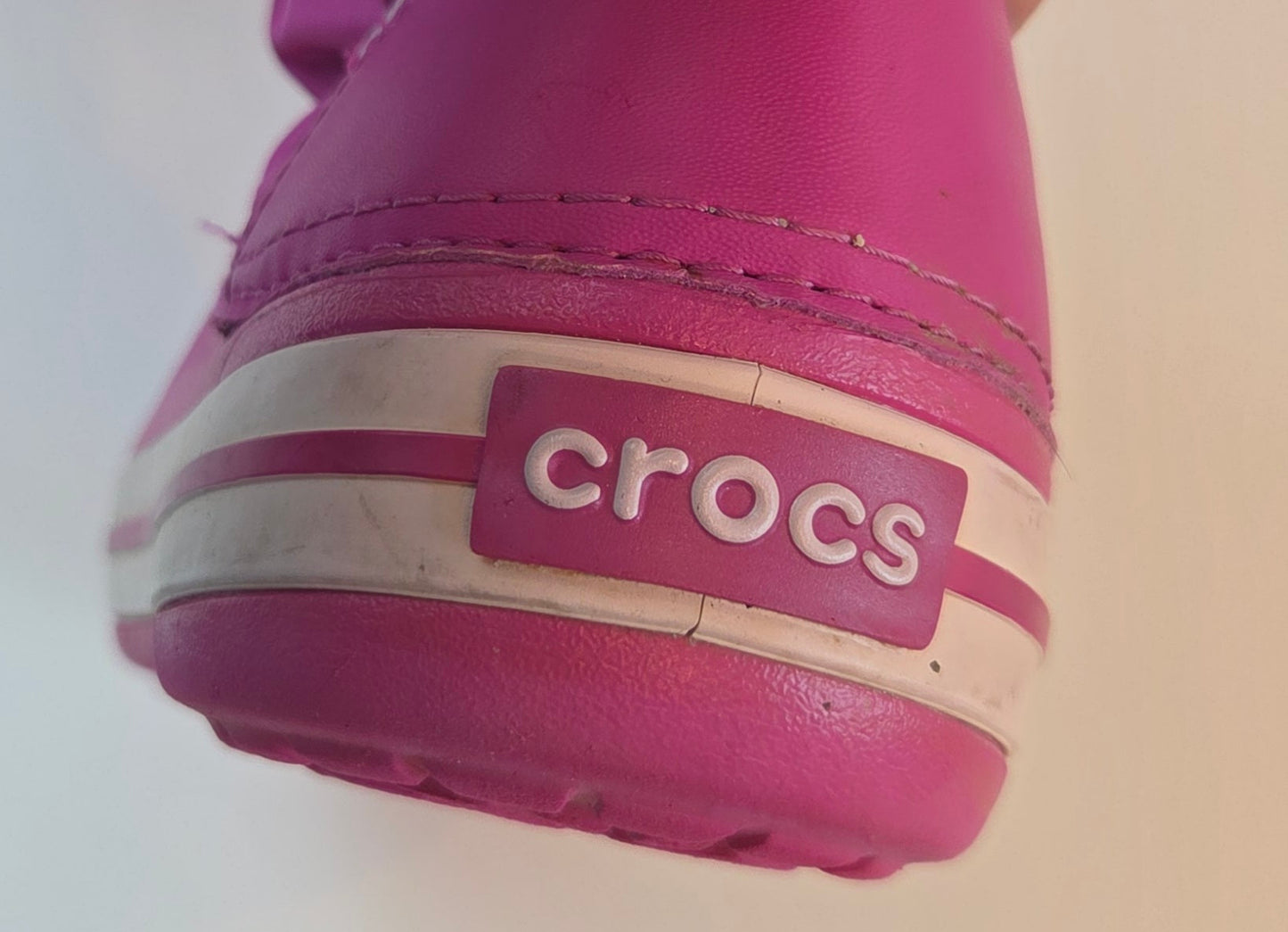 #112 - Crocs Winter Puff Lined Quilted Snow Boots, Size J2, VGUC