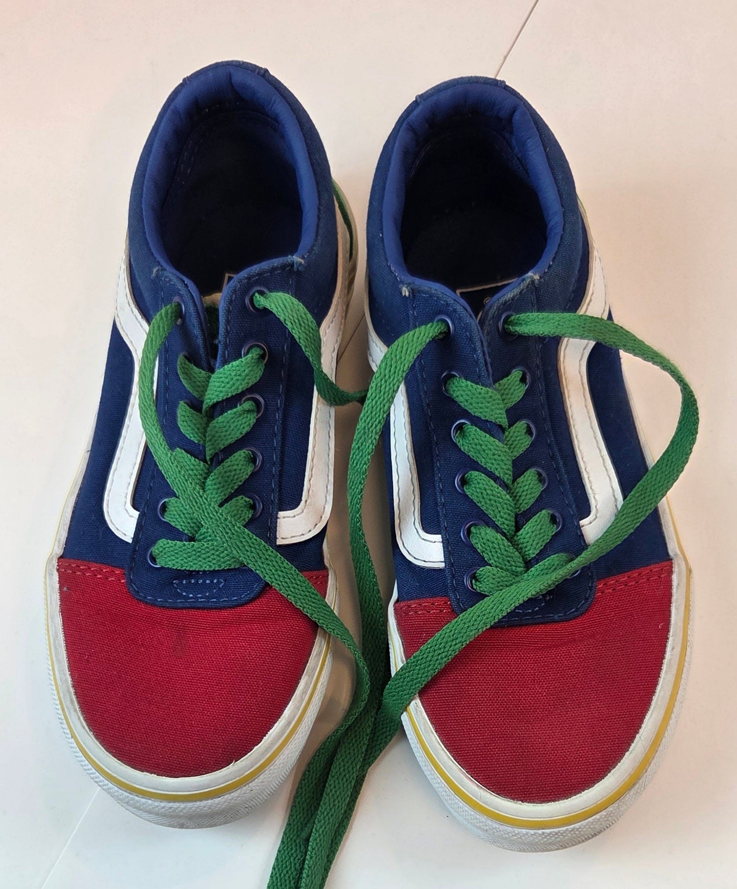 #112 - Vans low top sneakers, Size Youth 1, VCUG