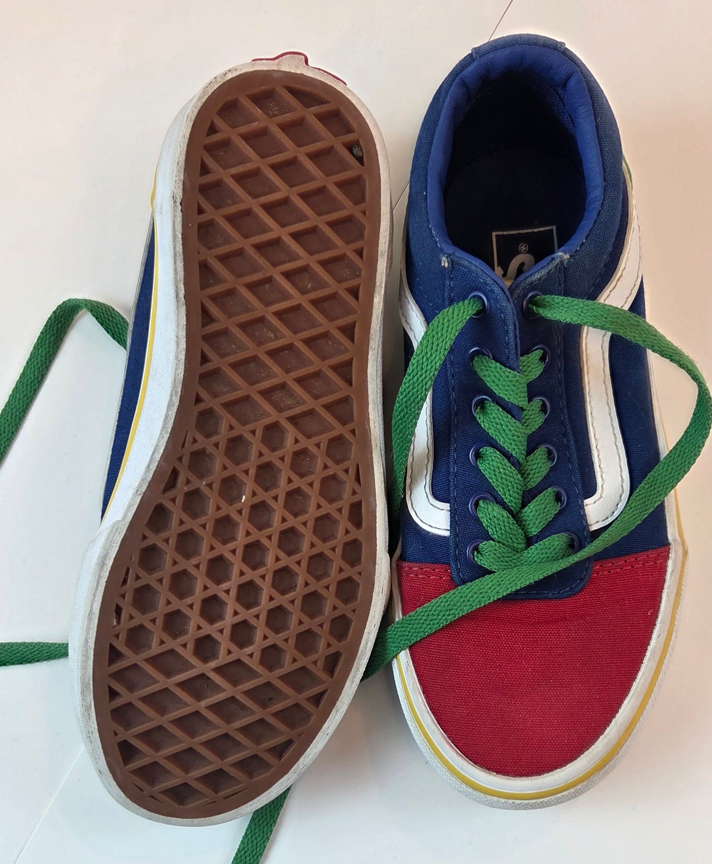 #112 - Vans low top sneakers, Size Youth 1, VCUG