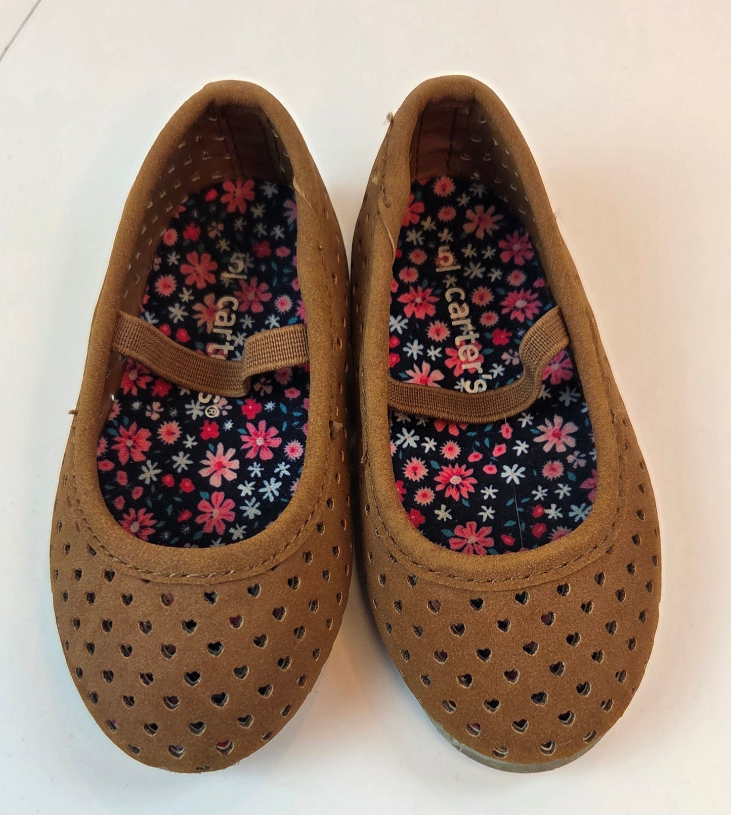 #112 - Carter's Mary Janes, Toddler Size 5, VGUC