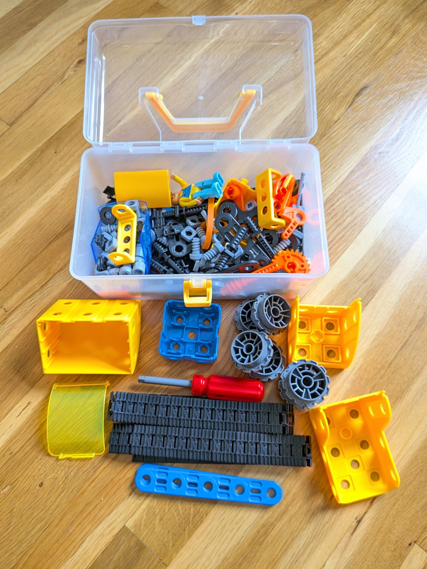 #99 Kids Play Tools/Construction Set