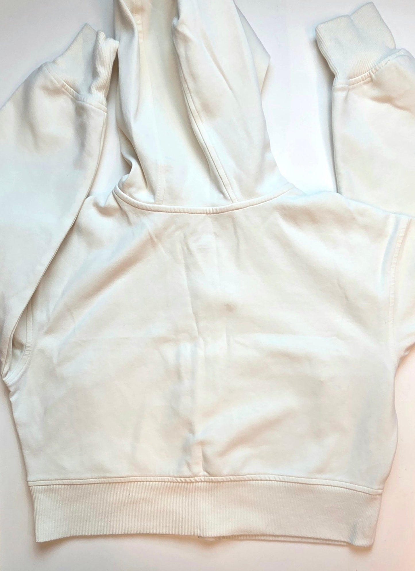 #152 - Old Navy Active White Cropped Hooded Sweatshirt, Girls Size 10, EUC