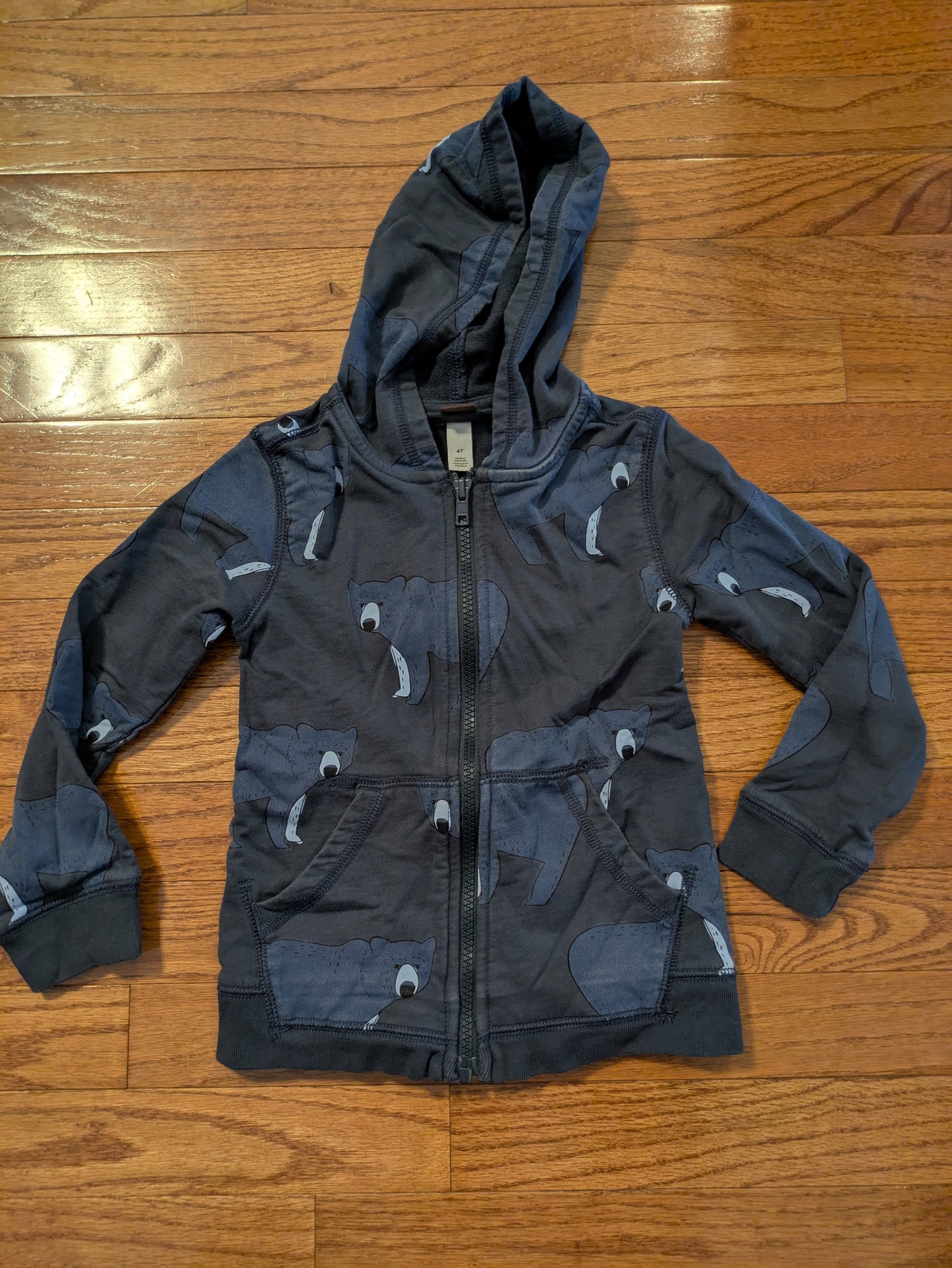 #90- Boys 4T - Tea - zip-up jacket, blue with bears