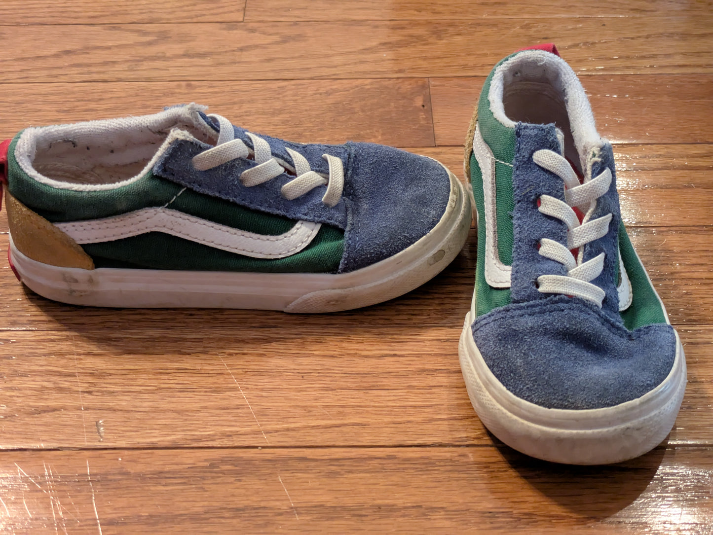 #90 Vans - boys size 9 - color block sneakers