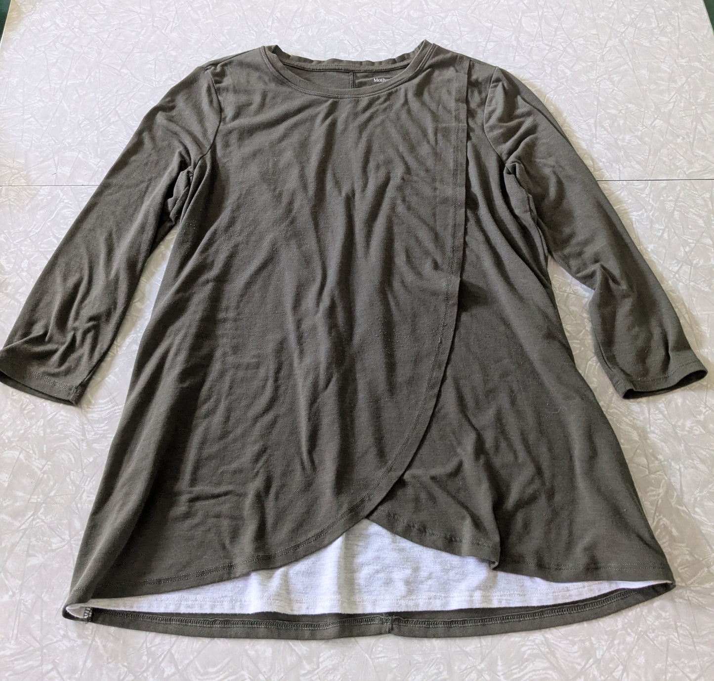 #61 Sz Extra Small XS Olive Green Motherhood Maternity Nursing Shirt Top