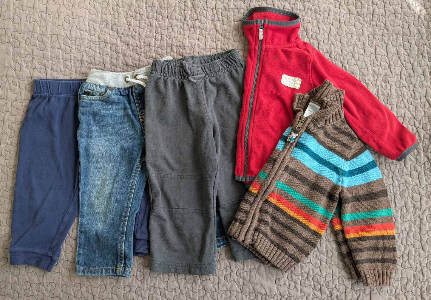#61 Boys 18mo Sweatpants, Jeans, Sweater & Fleece Jacket
