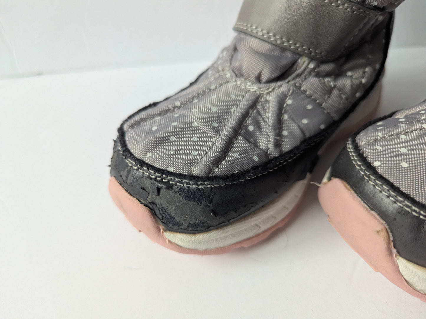 #17 Girls Carter's Snow Boots Size 1