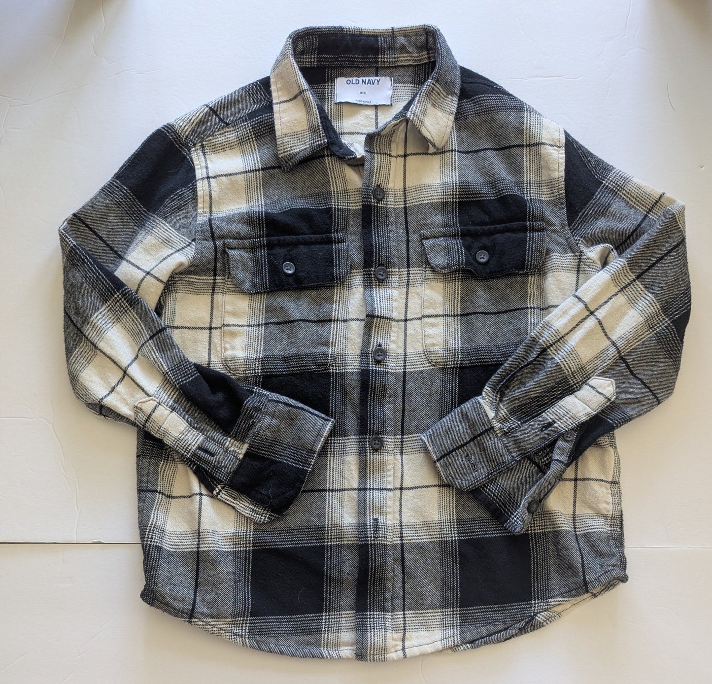 #17 Old Navy Flannel Button Down EUC Size M(8)
