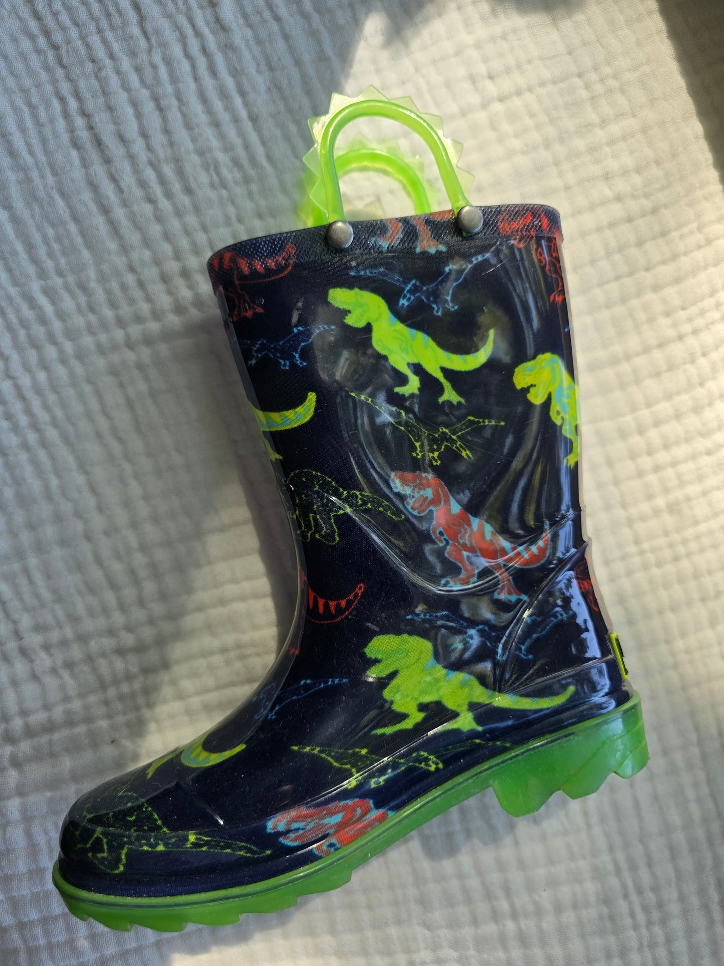 #131 REDUCED Chief Light-up Dino Rainboots sz 12