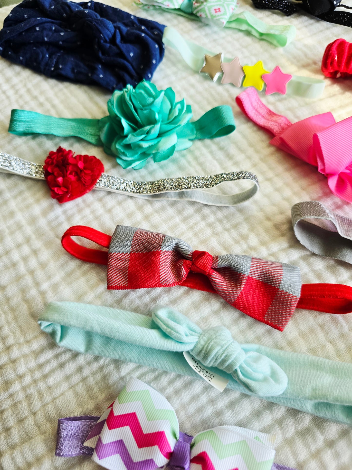 #131 Bundle of 21 Baby Girl headbands / bows