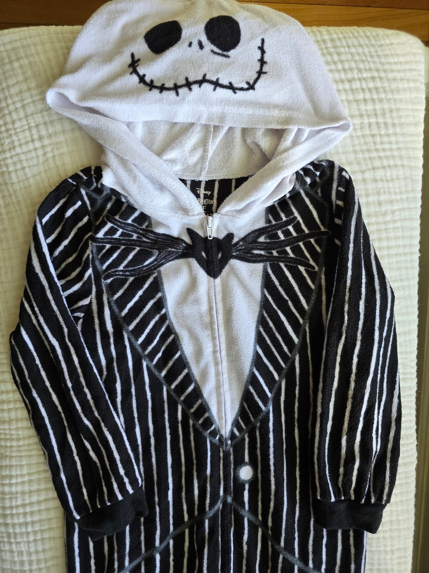 #131 Disney Jack Skellington one piece PJs sz XS 4-5