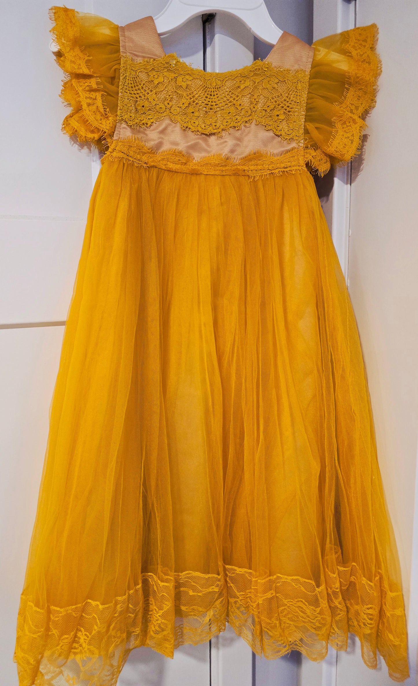 #131 Trish Scully Girls Yellow Lace & Tulle long dress sz 5