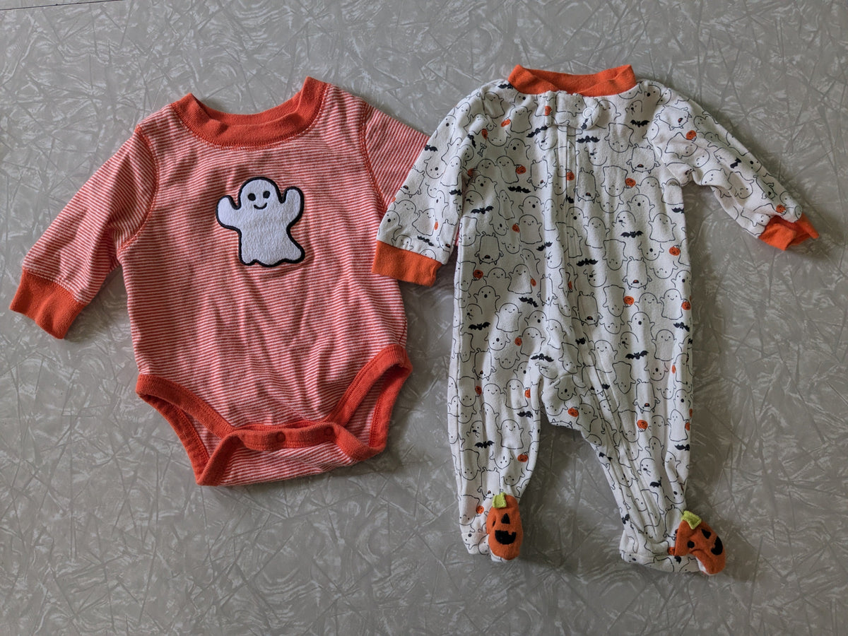 #61 Newborn Halloween PJ Once Piece Ghosts Pumpkins & Striped Bodysuit