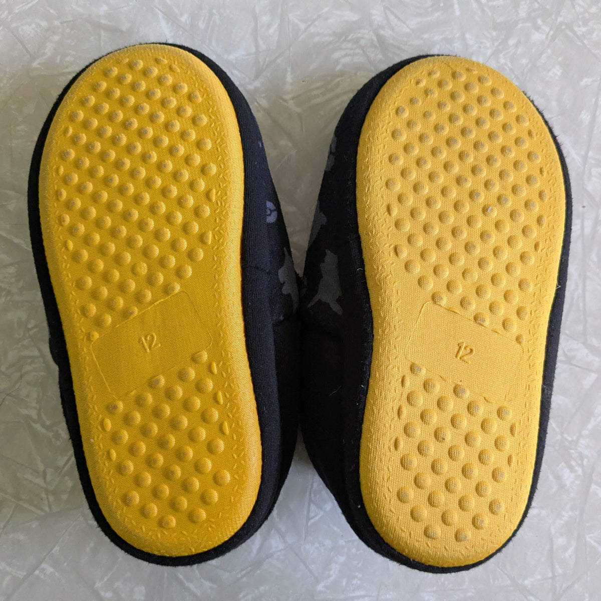 #61 Kids Size 12 Pokemon Pikachu Slippers