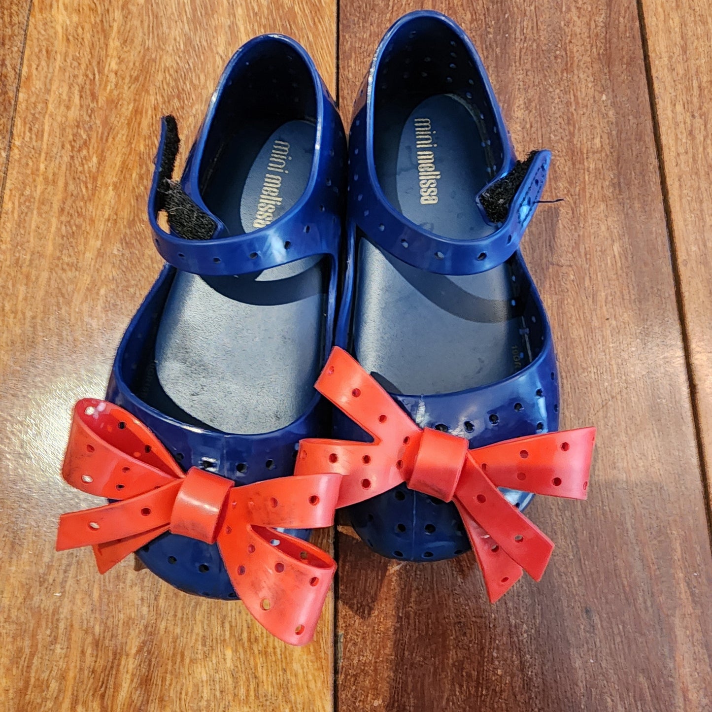 #135 girls Size 9 Mini Melissa Navy and Red Mary Janes