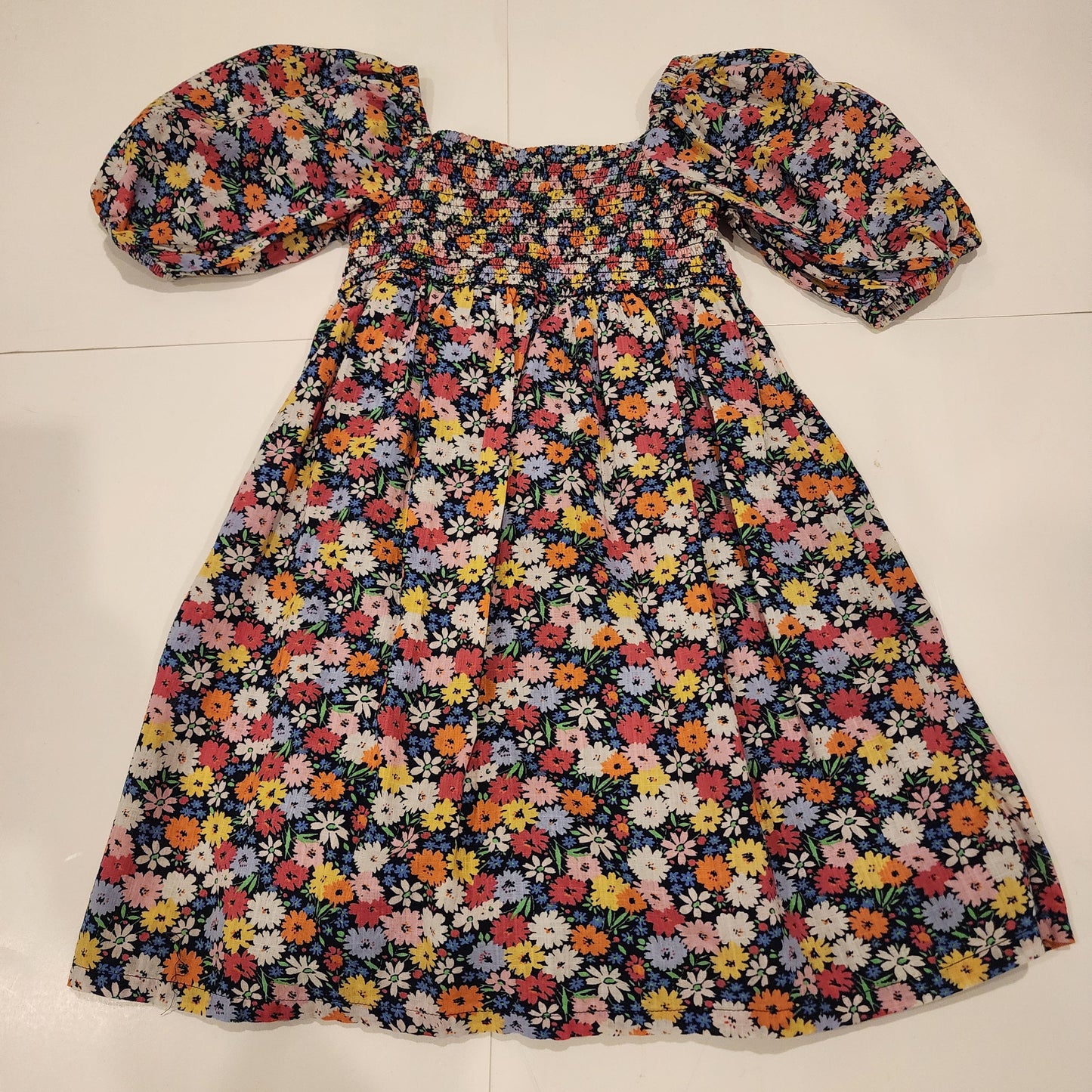#135 girls size S 6/7 Gap Floral dress EUC