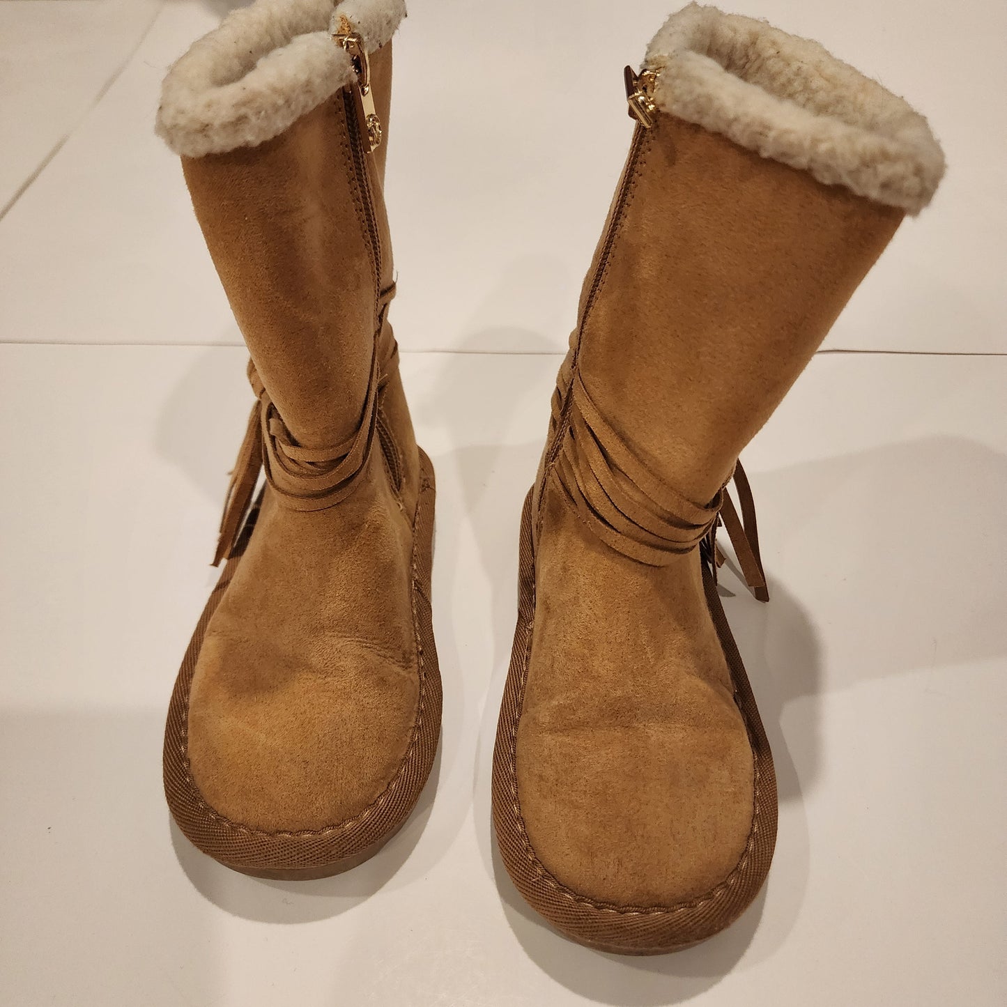 #135 girls size 9 Michael Kors tan boots GUC