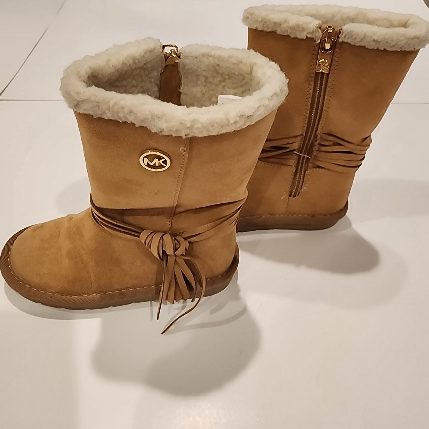 #135 girls size 9 Michael Kors tan boots GUC