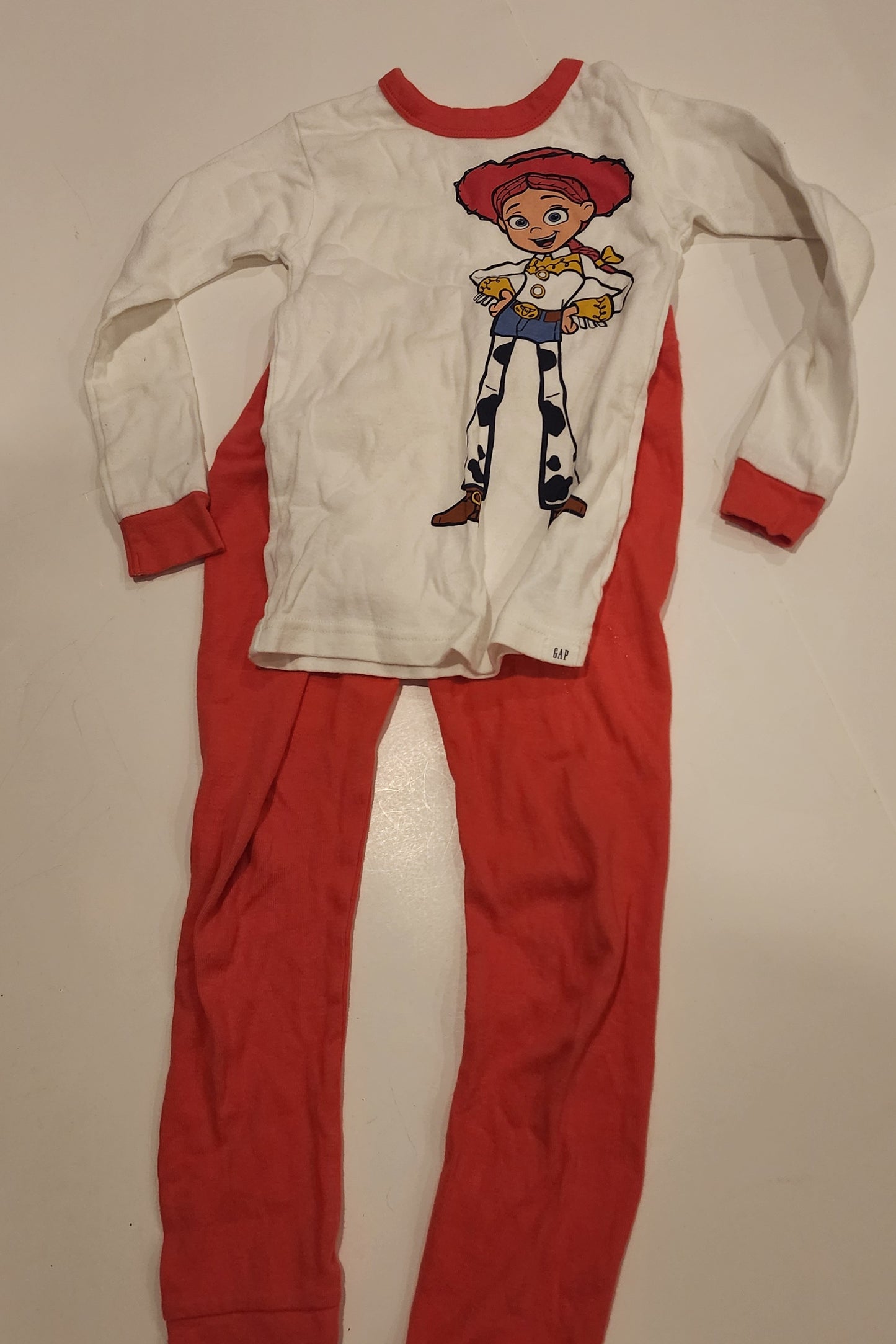 #135 girls Size 5 Gap Pixar Jessie Toy Story pajamas GUC