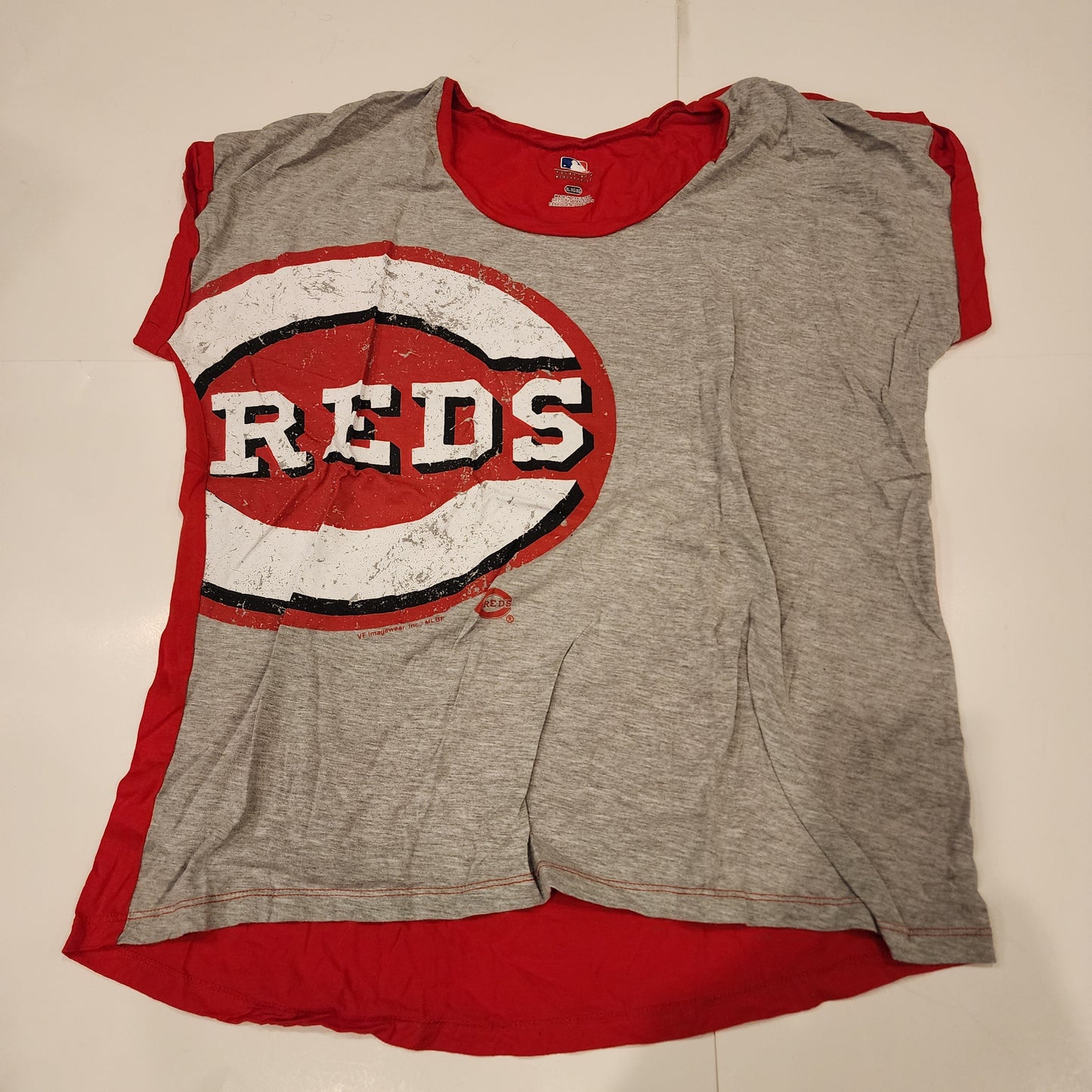 #135 Women's size XL Reds shirt
