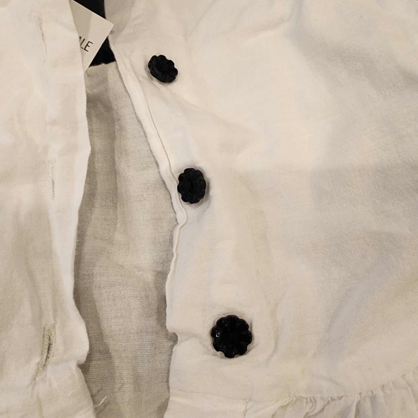 #135 girls size 5 Tommy Bahama dress with embroidery and flower buttons