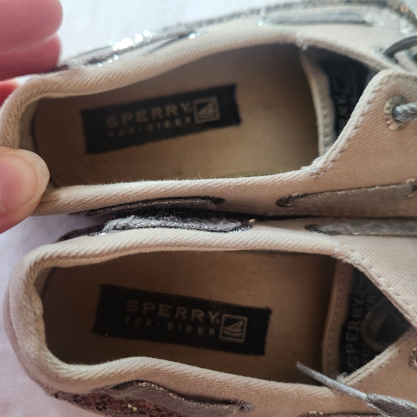#142 Sperry Topsider Size 1 Bahama Pewter Silver Sequin Boat Shoes