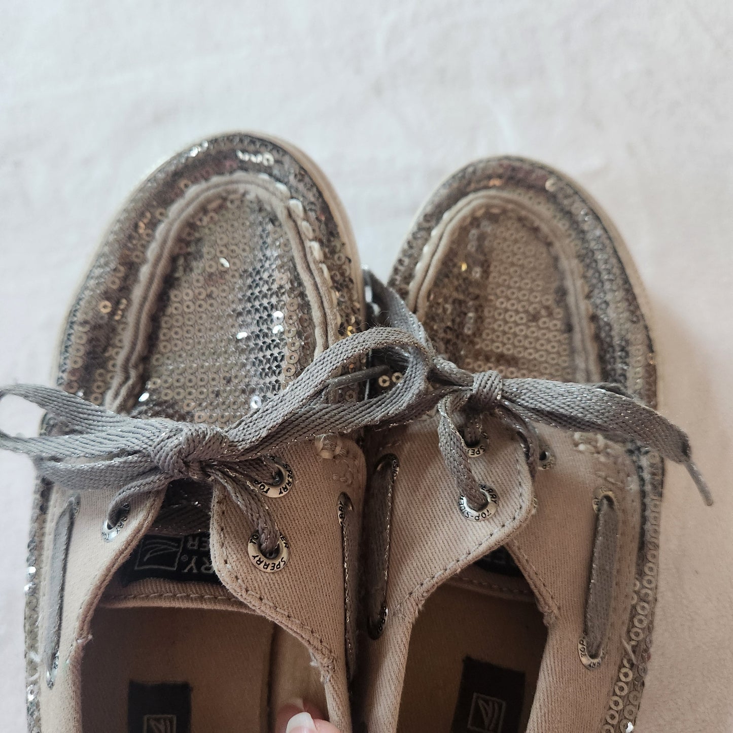 #142 Sperry Topsider Size 1 Bahama Pewter Silver Sequin Boat Shoes