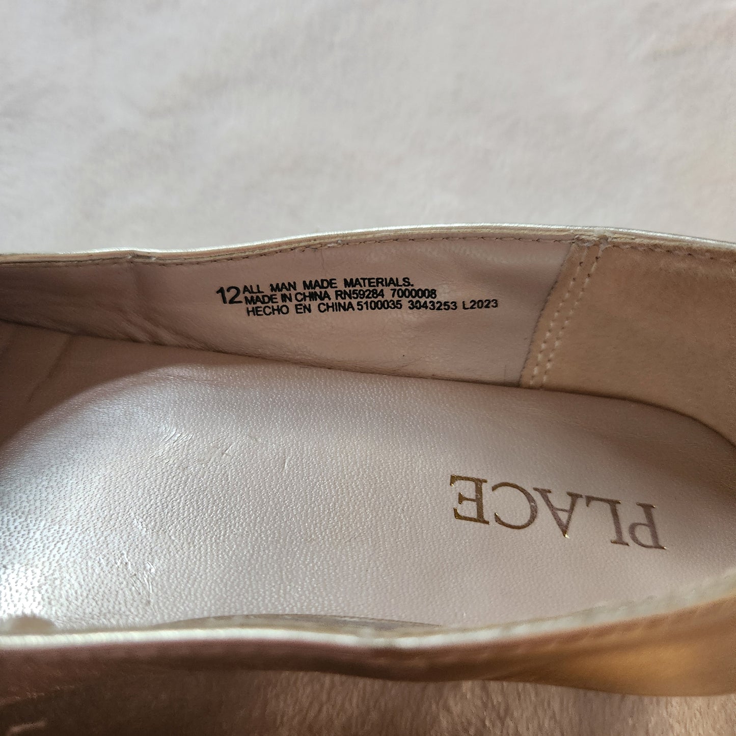 #142 Children's Place Sz 12 Gold Glitter Ballet Flats Shoes