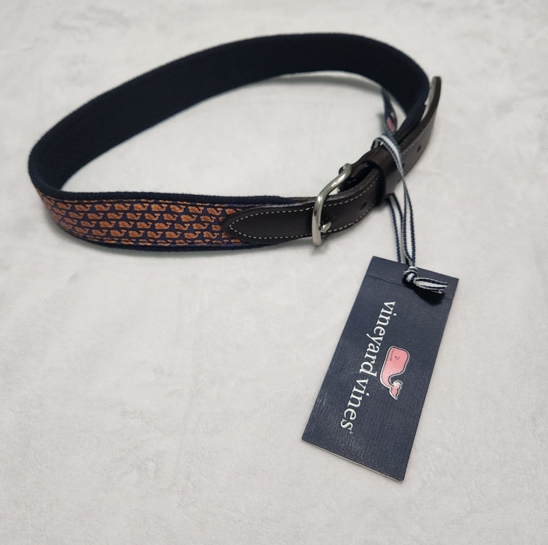 #142 NWT Vineyard Vines Boys Basketball Whale Belt