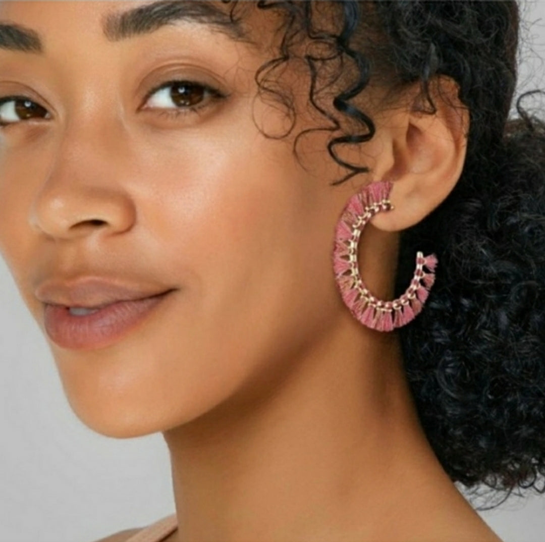 #142 NWT Kendra Scott Evie Thread Tassel Hoop Earrings