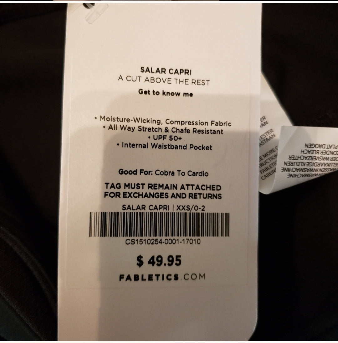 #142 NWT Fabletics XXS Black Salar Capri Leggings