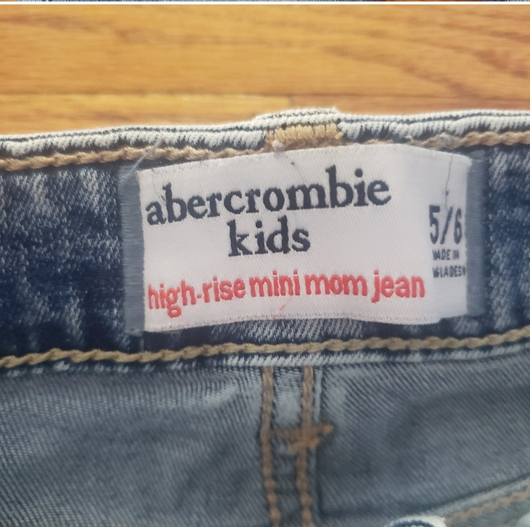 #142 Abercrombie Kids Sz 5/6 High Rise Mini Mom Jeans