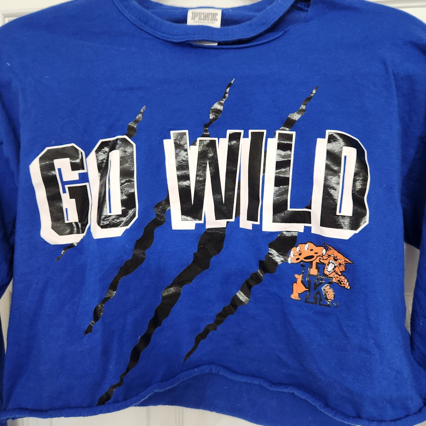 #142 VS PINK KY XS Kentucky Cats Wildcats Crop Top Shirt