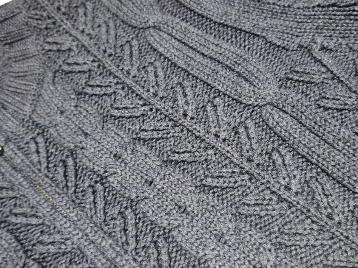 #89 Women XL Eddie Bauer | Cable-knit cardigan sweater - charcoal EUC